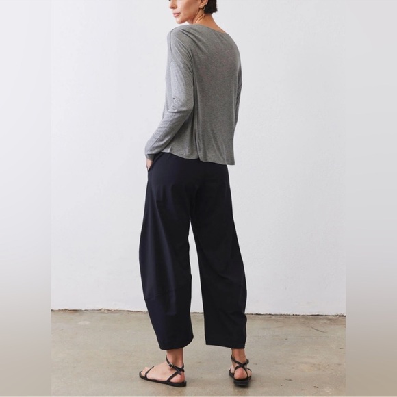 NWT RUTI On The Loose Work Pants Sz 2 Black Wide Leg Minimal Chic - Picture 7 of 9